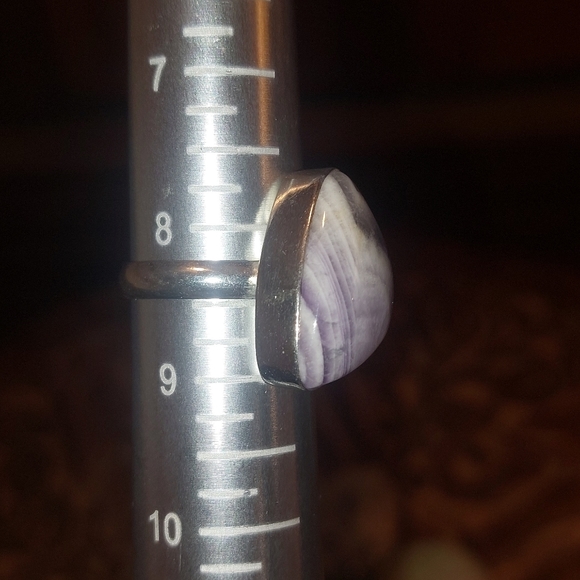 Chevron Amethyst 925 Sterling Silver Ring Size 8.25 - Picture 5 of 5
